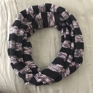An infinity scarf